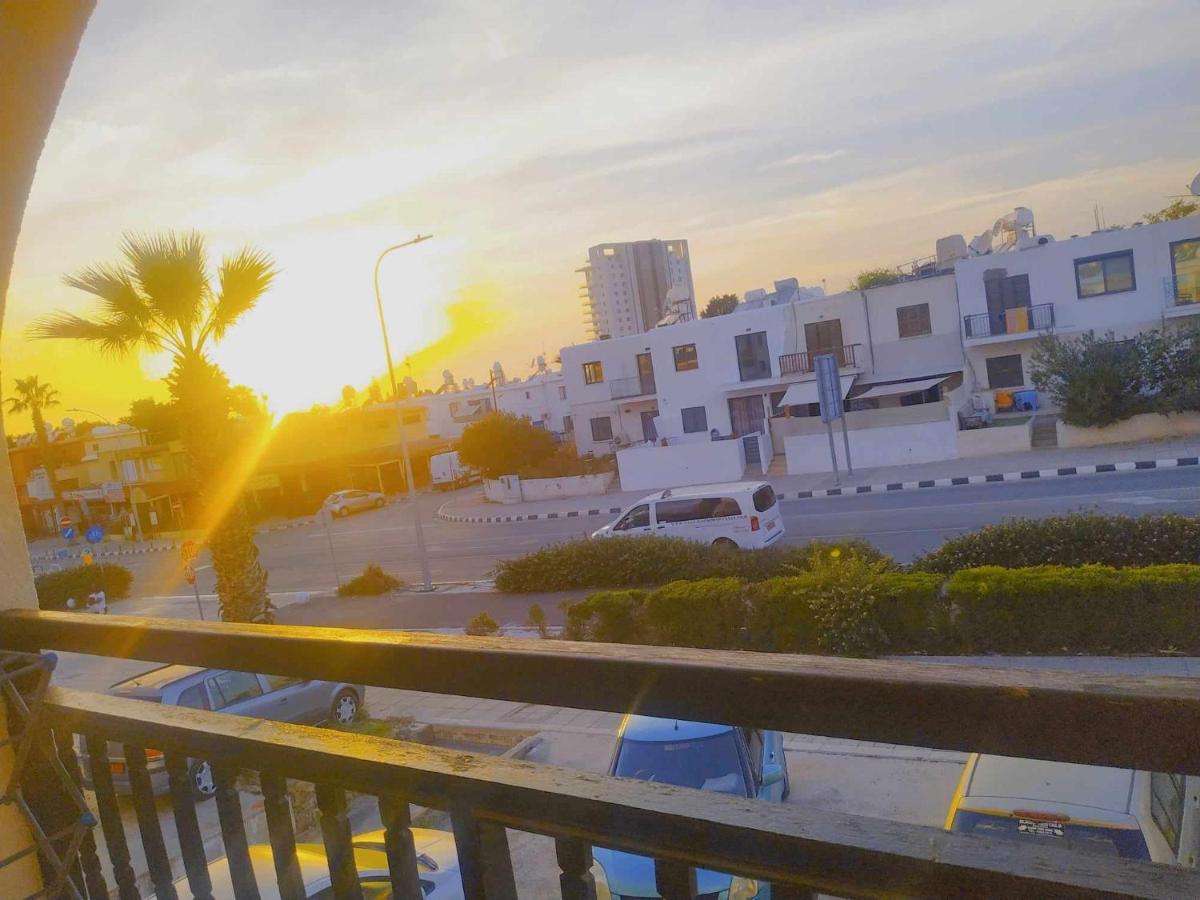 Kato Paphos Apt 400M To The Beach Exterior photo