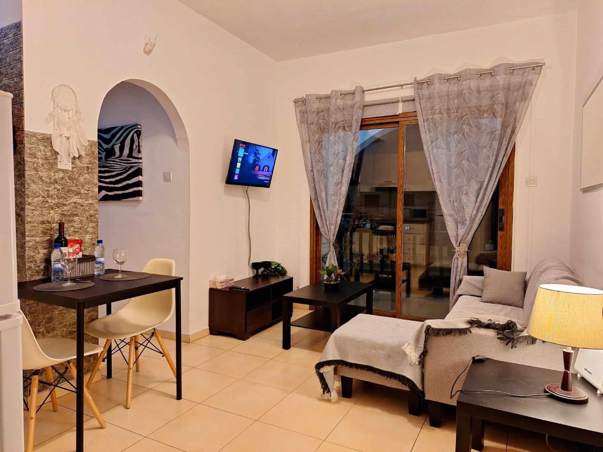 Kato Paphos Apt 400M To The Beach Exterior photo