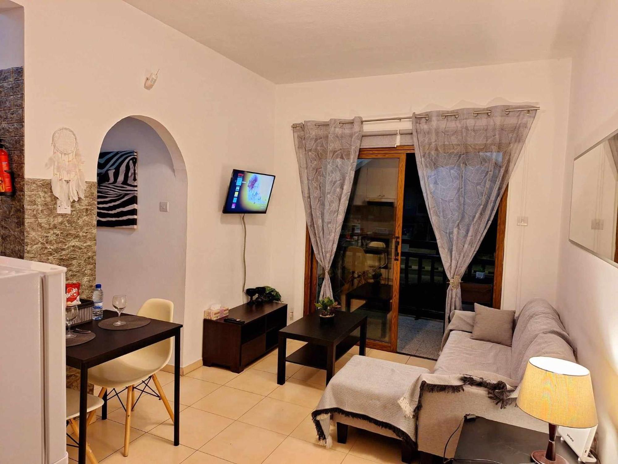 Kato Paphos Apt 400M To The Beach Exterior photo