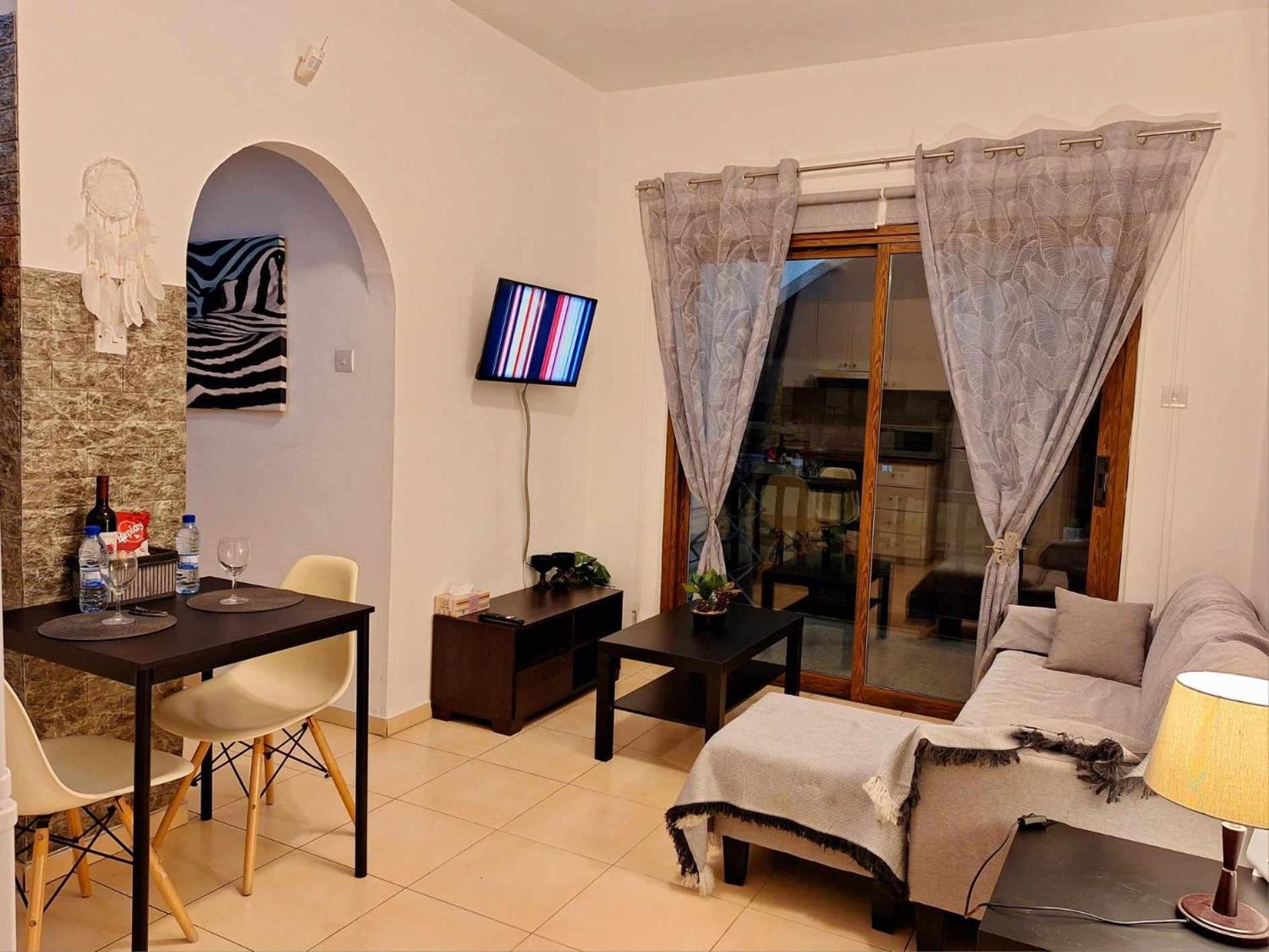 Kato Paphos Apt 400M To The Beach Exterior photo