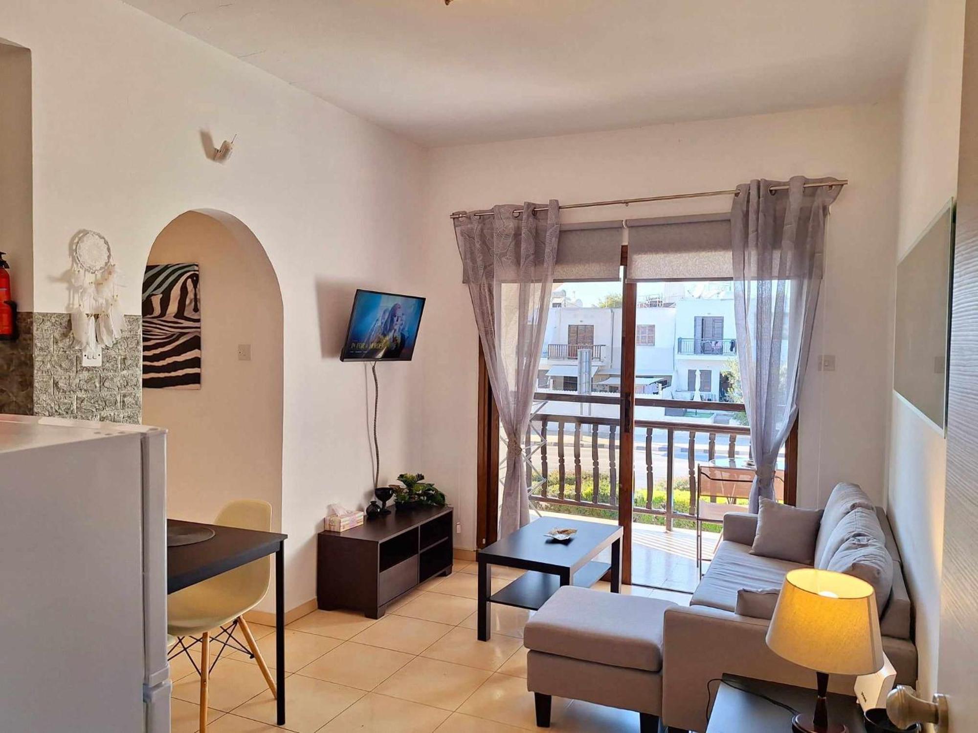 Kato Paphos Apt 400M To The Beach Exterior photo