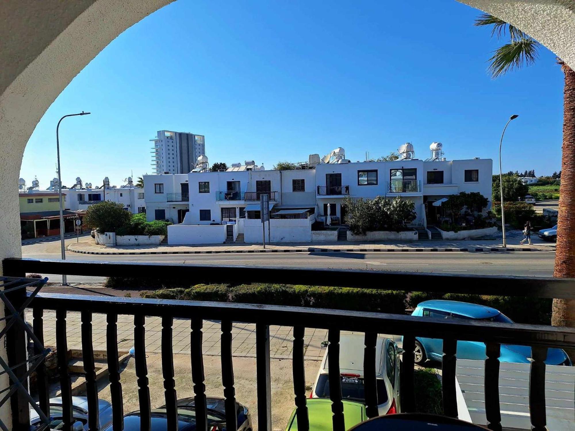 Kato Paphos Apt 400M To The Beach Room photo